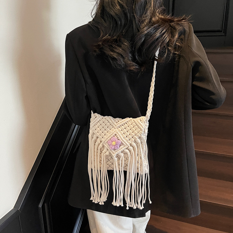 Kadınlar için yaz çantaları el - Crochet Bag Raffia incelemesi ve fiyatı