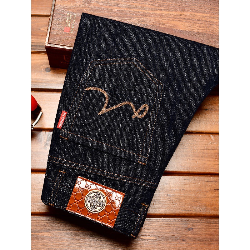 Derin mavi kot pantolon erkek  - Levis Jeans 501 incelemesi ve fiyatı
